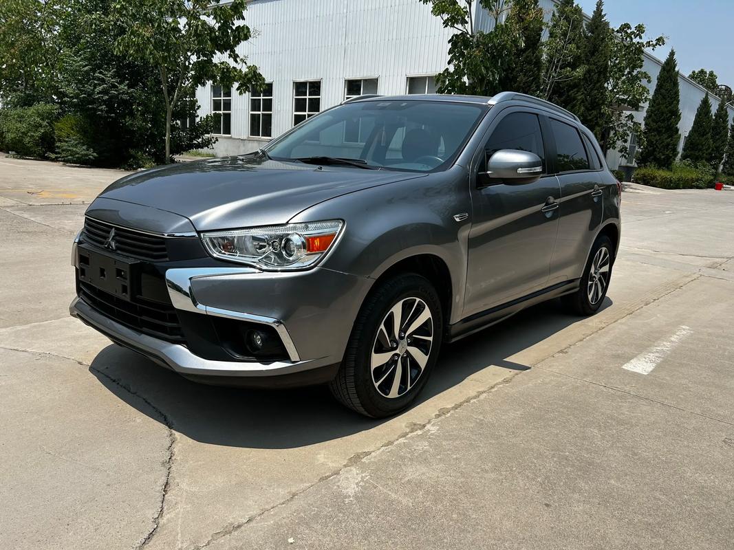 【三菱新劲炫买后悔了,三菱新劲炫试驾视频】