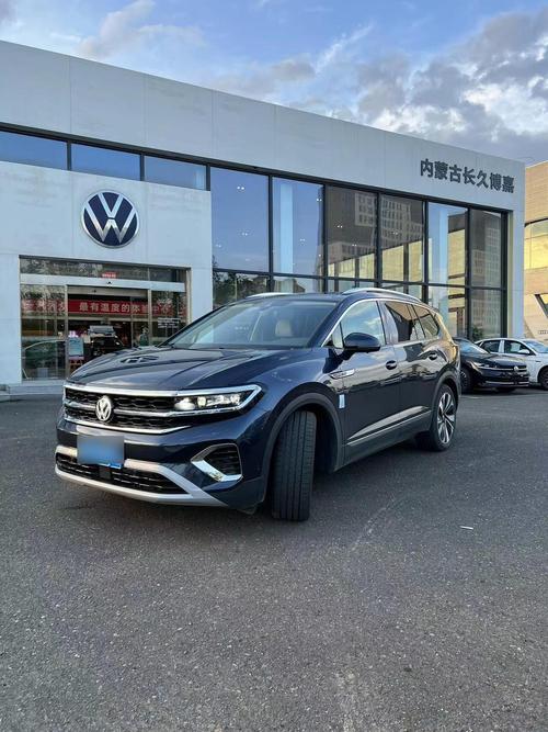 大众7坐座suv揽境(大众揽境七座汽车报价及图片)